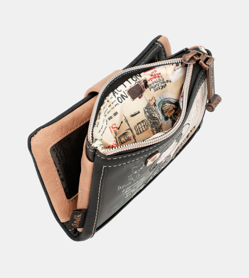 City Moments medium size flexible wallet