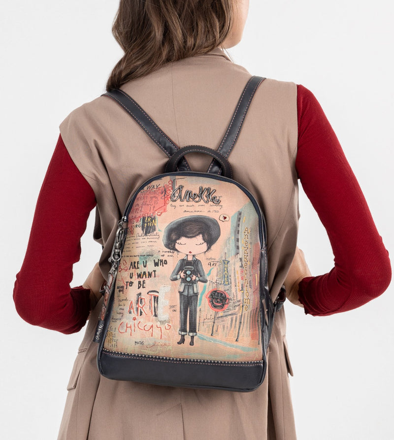 City Art triple compartment backpack